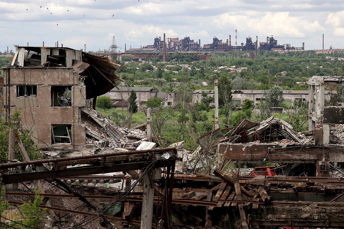 Der Großangriff Russlands hat zu einer dramatischen Verschlechterung der wirtschaftlichen Lage der Ukraine geführt. Und doch gelang es dem Land durch finanzpolitische Maßnahmen und Unterstützung des Westens, die Wirtschaft zu stabilisieren. Die Kosten dafür sind jedoch enorm hoch.