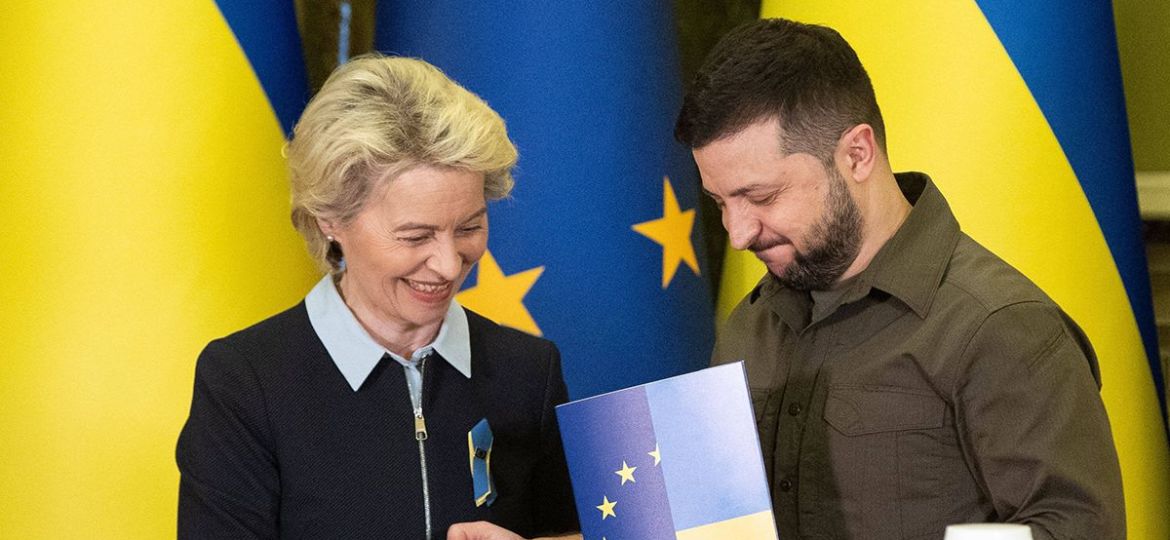 EU_Ukraine_Handschlag_800