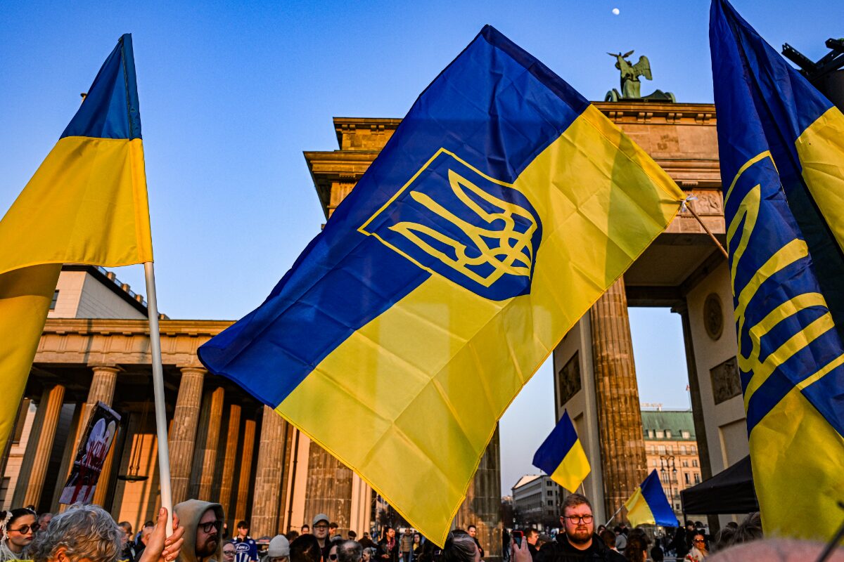 Vier Jahre nach Beginn der russischen Vollinvasion ziehen Ralf Fücks und Marieluise Beck Bilanz: Putins Kriegsziele sind unverändert, Scheinverhandlungen bieten keinen Ausweg. Europa steht vor der Entscheidung, endlich entschlossen zu handeln – für die Ukraine und die eigene Sicherheit.