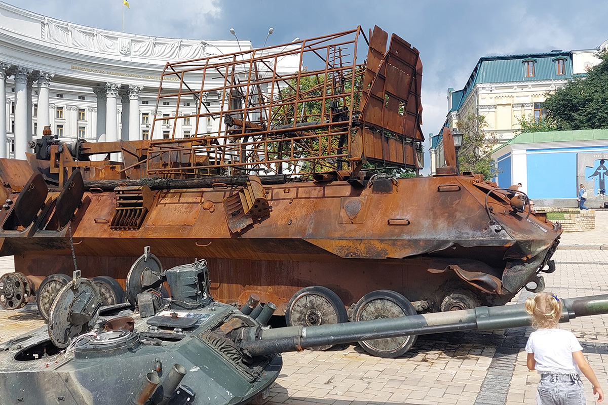 Der russisch-ukrainische Krieg ist nur ein destruktiver Trend in der internationalen Staatenordnung. Doch wird sein Ausgang mitbestimmen, in welche Richtung sich die Welt entwickelt.