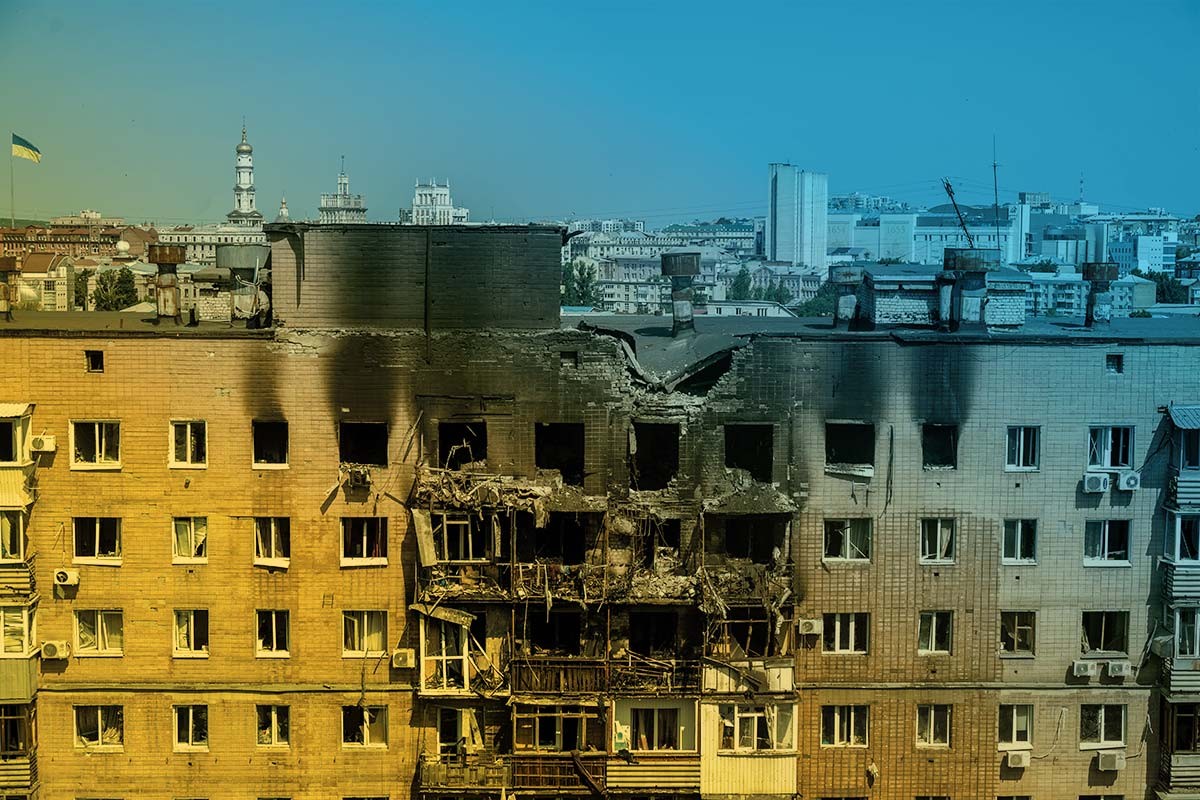 Die Ukraine benötigt das größte Wiederaufbauprogramm Europas seit dem Zweiten Weltkrieg, mit geschätztem Bedarf von 524 Milliarden US-Dollar. Ein neuer Policy Brief des Direktors des United Ukraine Think Tank, Igor Popov, skizziert strategische Prioritäten, die über Wiederaufbau hinausgehen und gegenseitigen Nutzen für Ukraine und Europa schaffen.