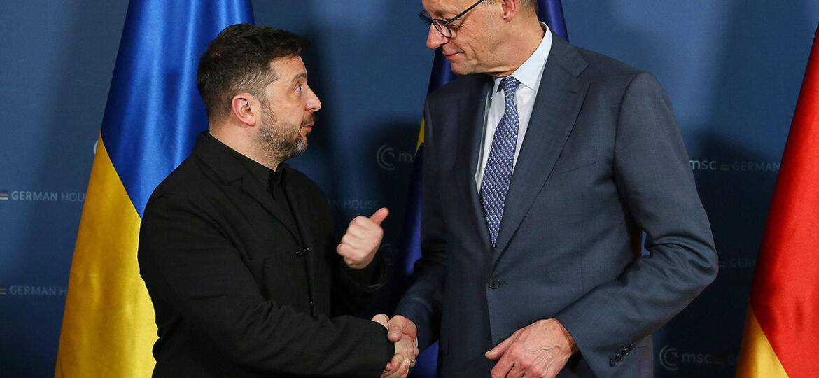 Münchner Sicherheitskonferenz 2026: Wolodymyr Selenskyj, Präsident der Ukraine, und der deutsche Bundeskanzler Friedrich Merz