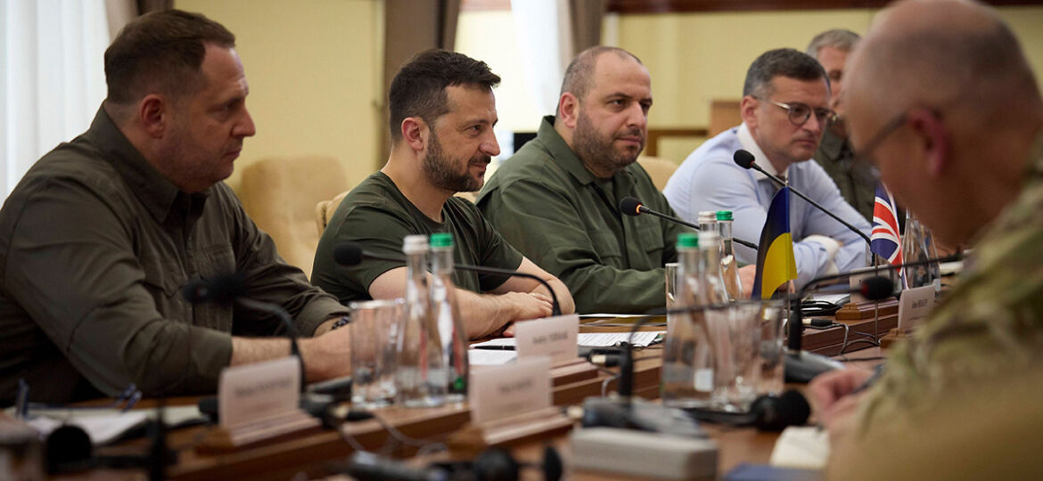 Selenskyj-Umerow-Yermak800