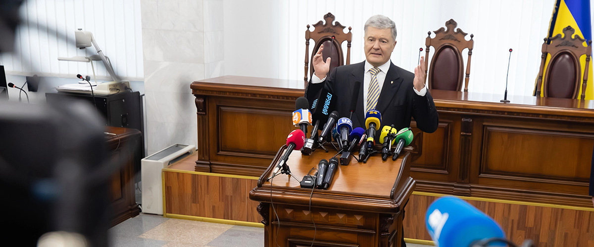 Fünfter Präsident der Ukraine, Petro Poroschenko, vor dem Appellationsgericht der Stadt Kyjiw