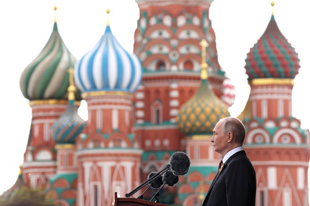 Presseschau 29. April bis 13. Mai 2025: 

Risse in der russischen Wirtschaft +++ US-Rohstoffabkommen: Erfolg ohne Sicherheitsgarantien? +++ Rumäniens Unterstützung wackelt